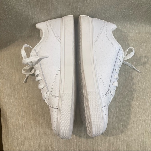 FILA Sz 9 Soft Action Leather Memory Foam Insole CoolMax  Lace Up Sneakers - Picture 4 of 12